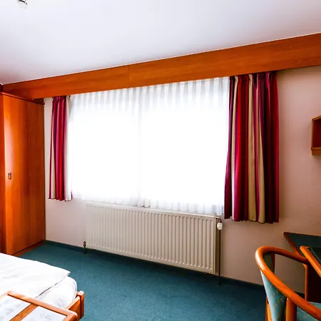 Christophe Colomb 3*