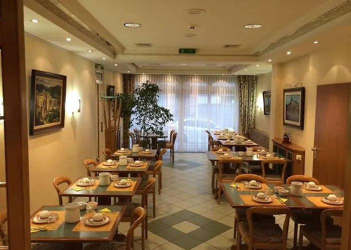 Christophe Colomb Hotel Luxembourg By