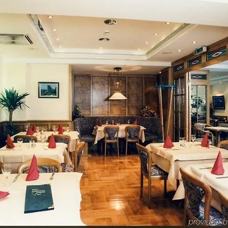 Hotel Christophe Colomb