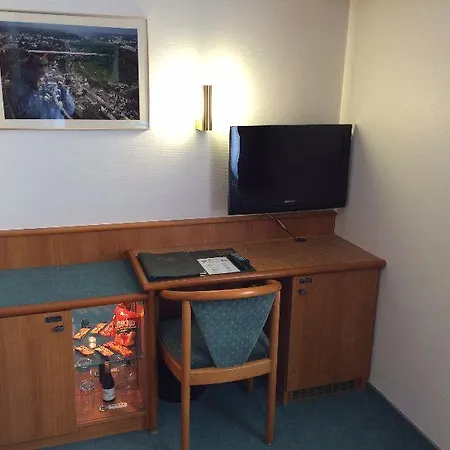 Hotel Christophe Colomb 3*